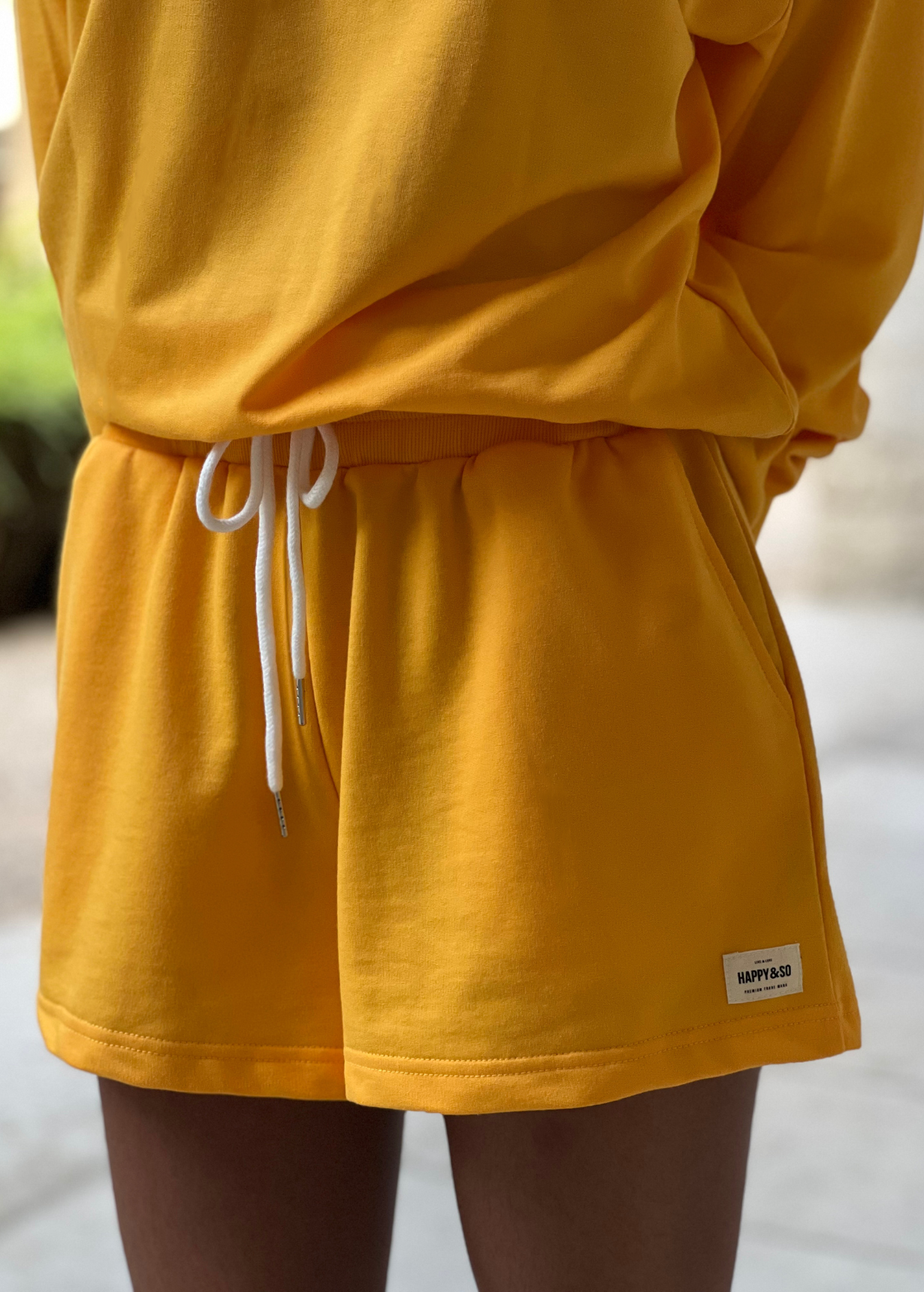 SHORT LYDIE PAPAYE