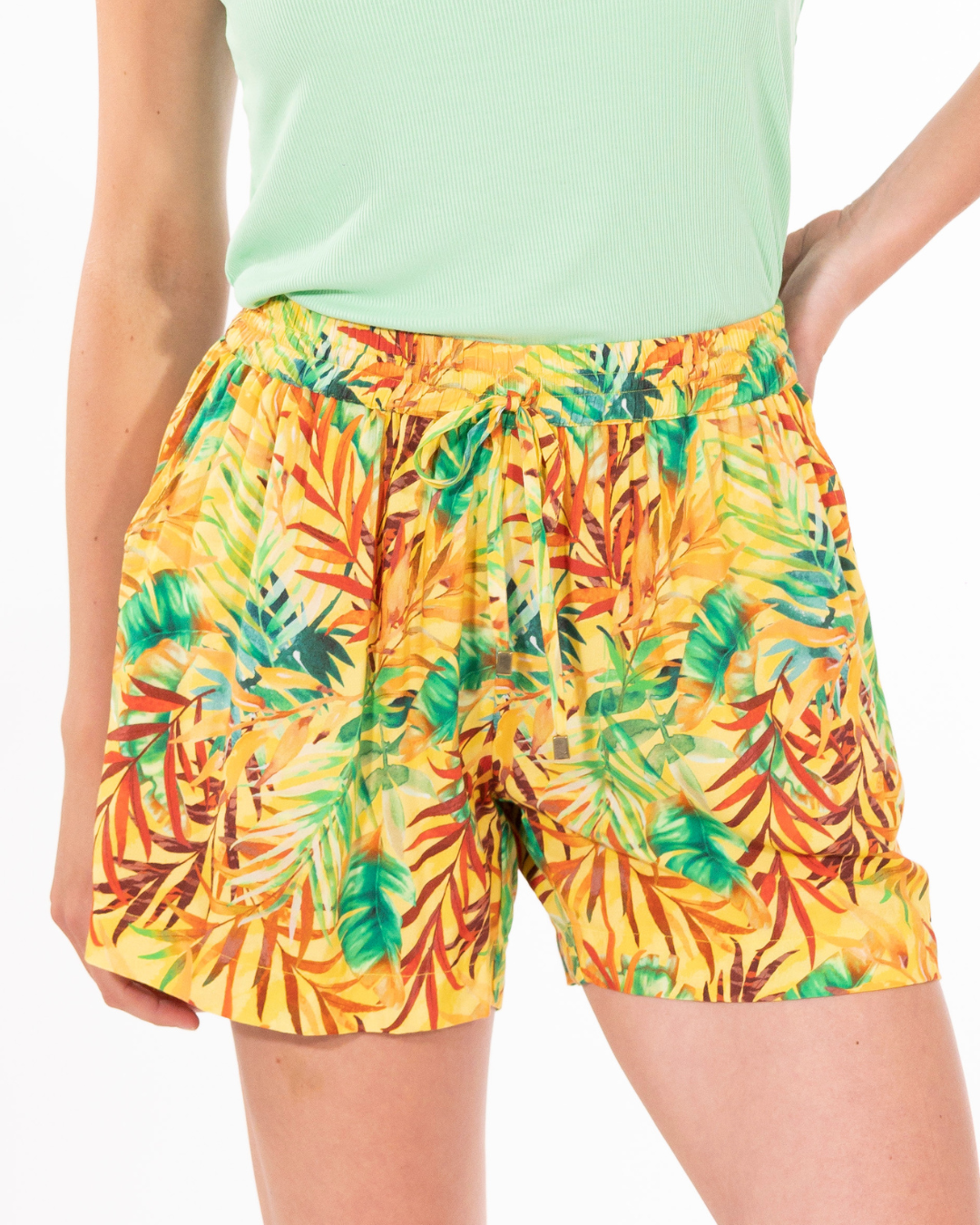 SHORT FLUIDE IMPRIME BANANA
