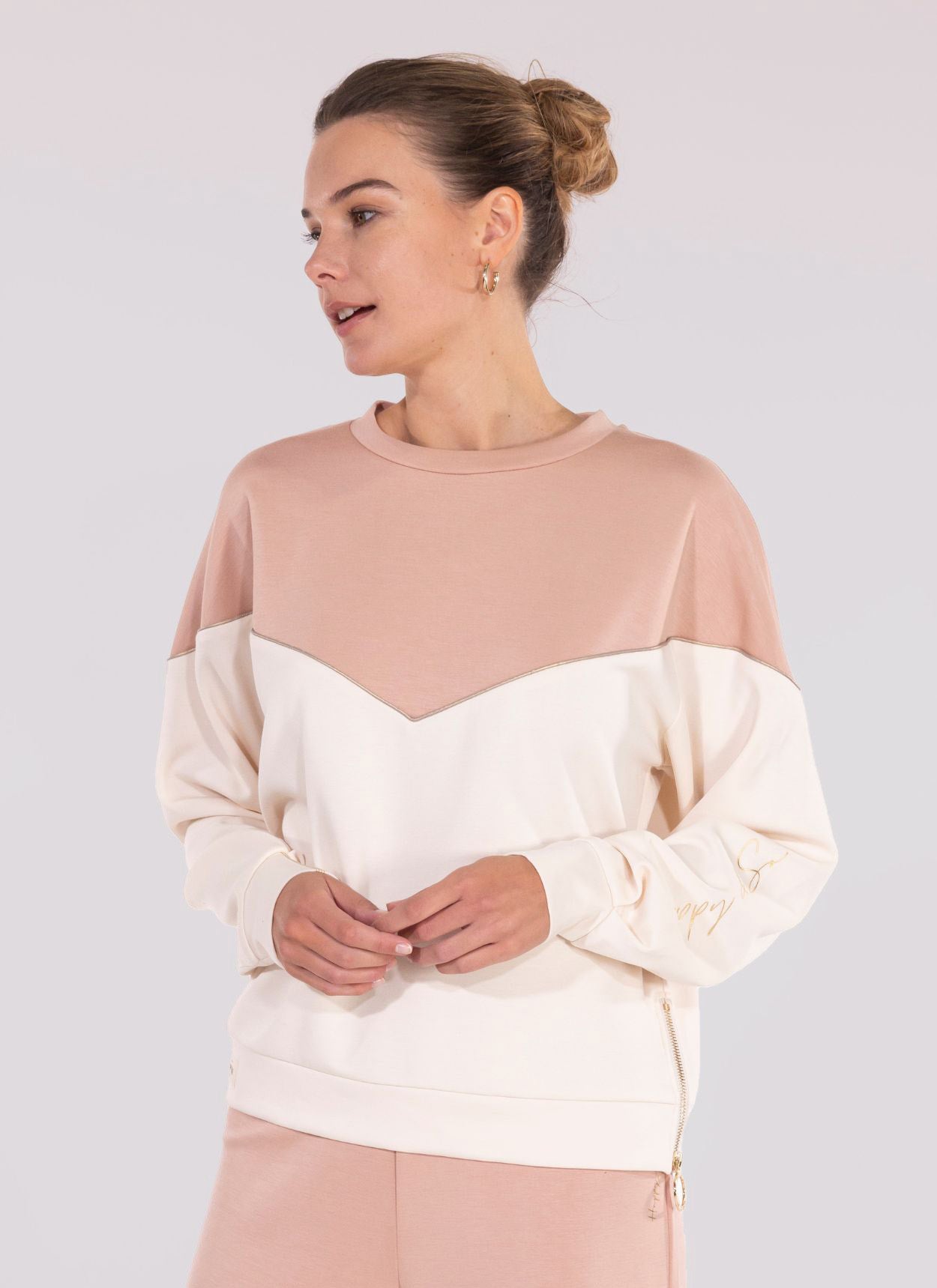 SWEAT COL ROND LOLA CRÈME - BOIS DE ROSE