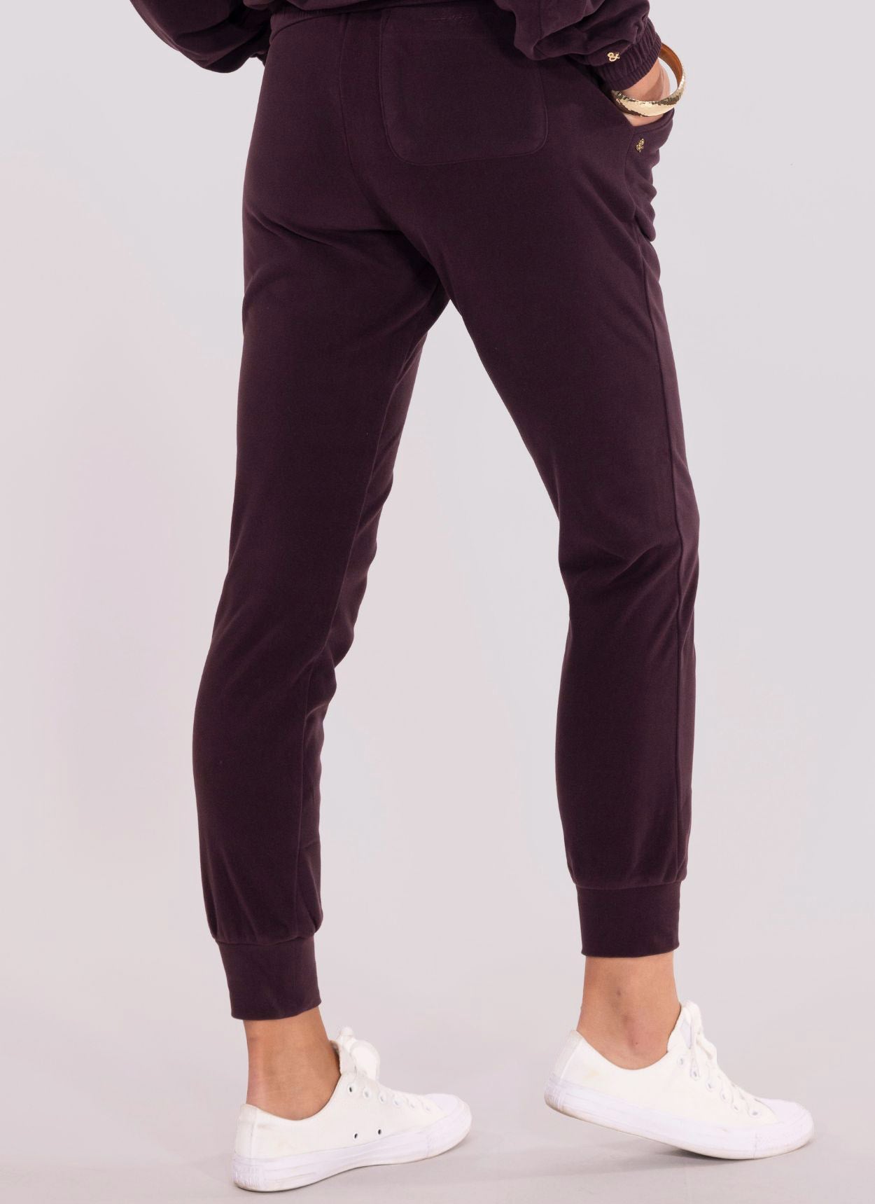 PANTALON REGULAR FIT MICROPOLAIRE LOUISA PRUNE