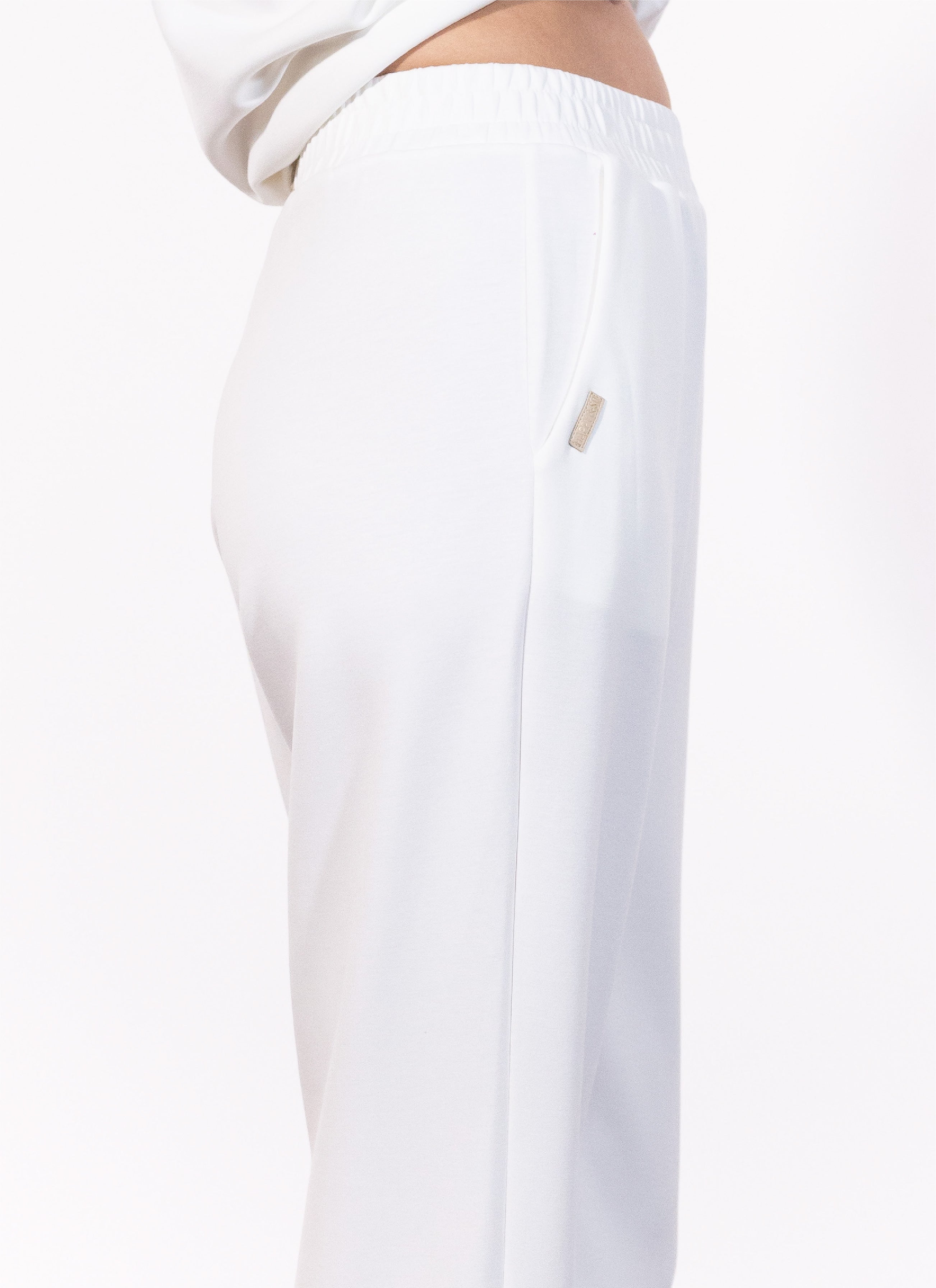 PANTALON LOOSE FIT FLUIDE MODAL VANILLE